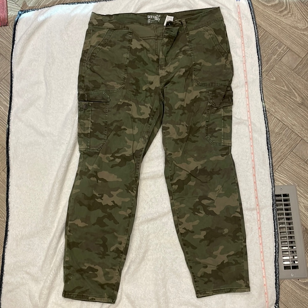 Cargo Camos